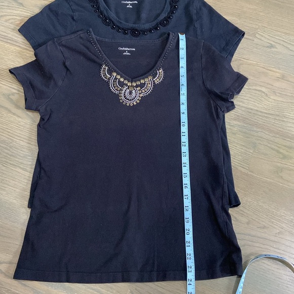 🎄JUST REDUCED🎄 Croft & Barrow Ladies Embroidered Cotton Shirts - Picture 8 of 8